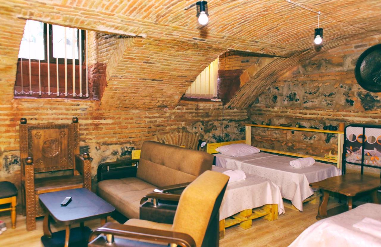 Guest House Kakabadzeebi 9 Τυφλίδα Εξωτερικό φωτογραφία